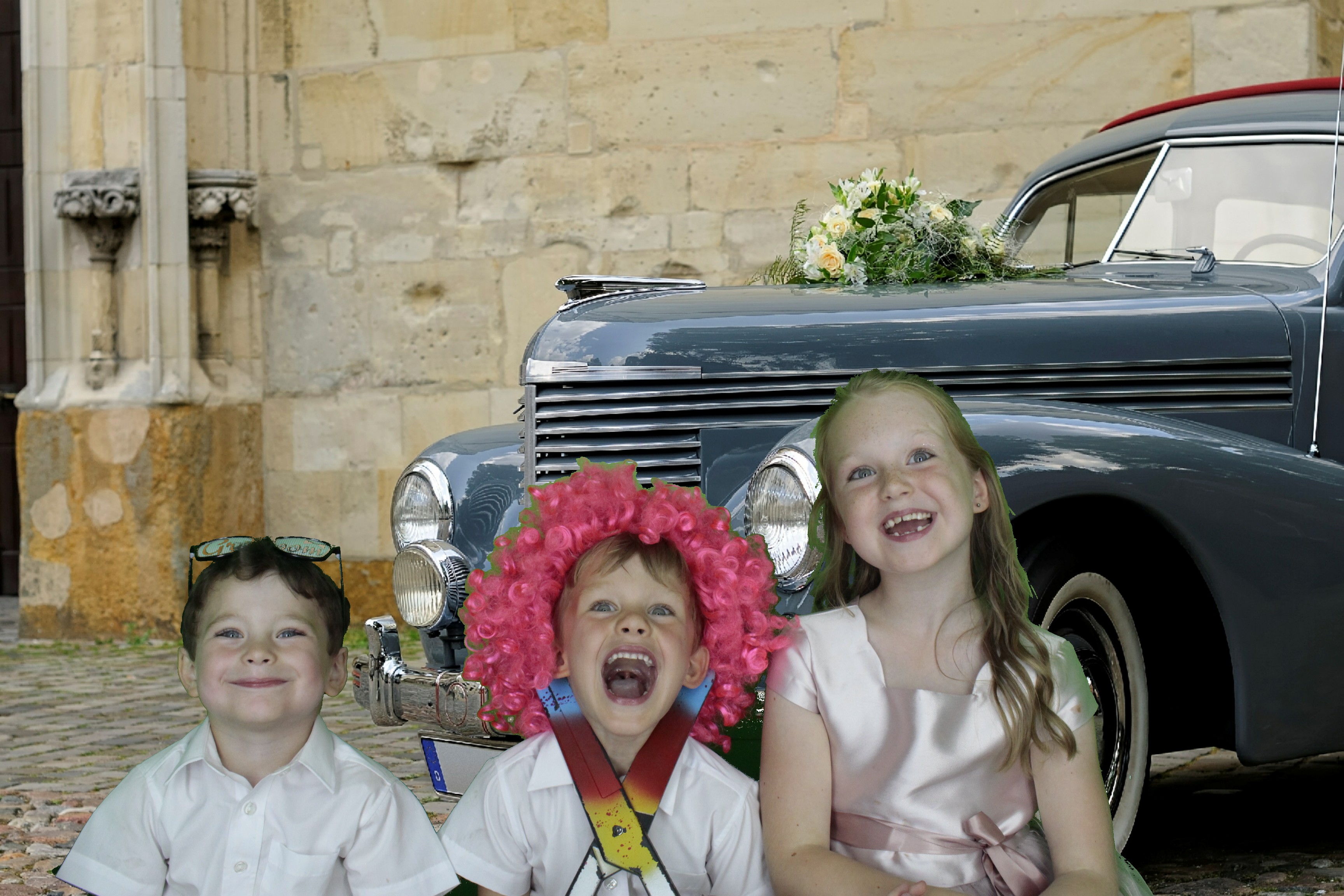 Rachel and Michael's Wedding | View more photos from the event at gallery.myphotoboothexperience.co.uk/u/MyPhotoBoothExperienceLtd/Rachel-and-Michaels-Wedding